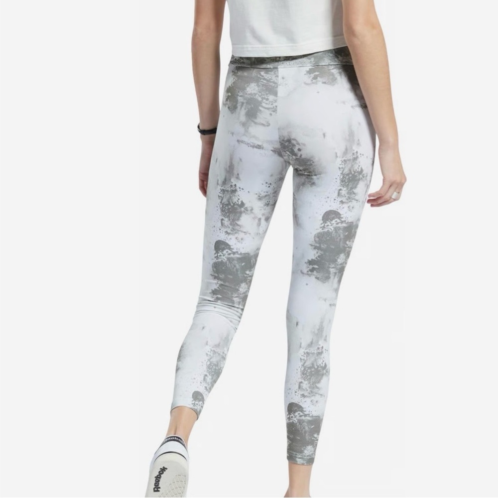 Reebok Women's Abstract Greenish/Gray Laggings - Picture 3 of 8